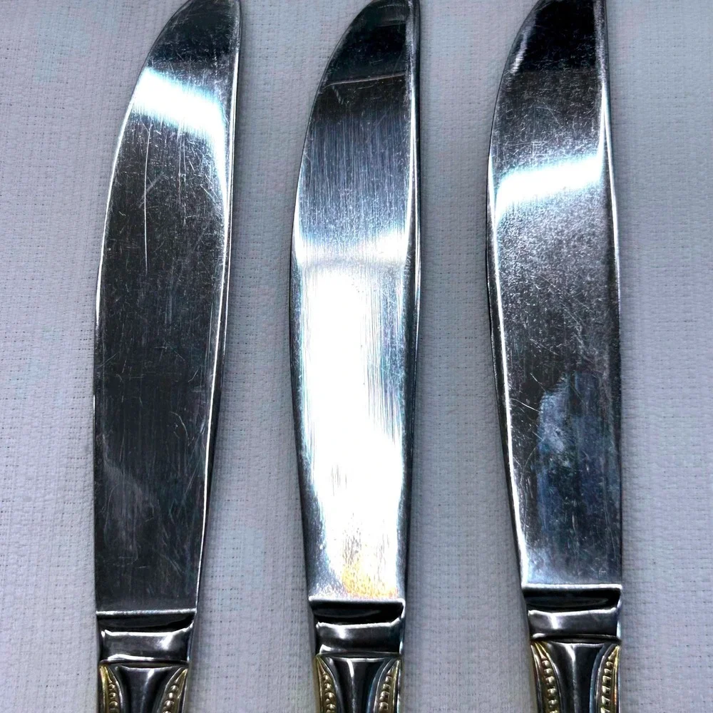 3pc International Silver Royal Bead Gold Dinner Knives 9